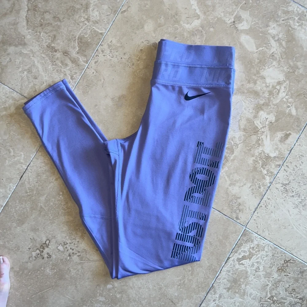 NIKE Pro LiLac JUST Do IT Leggings - Picture 3 of 10